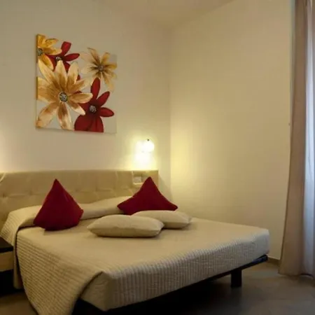 Ara Pacis Inn-3