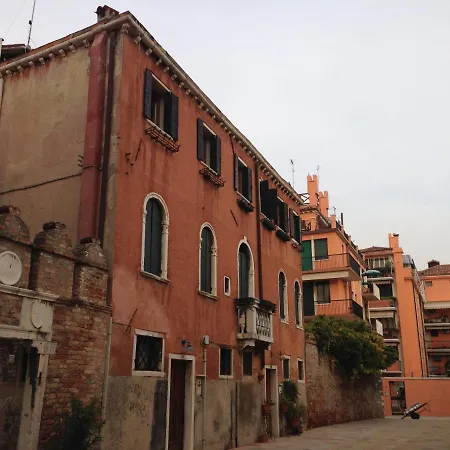 Locazione Turistica Corte Vecchia-2