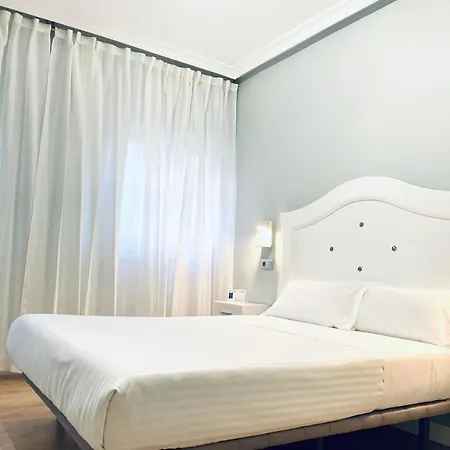 Hostal Los Angeles-2