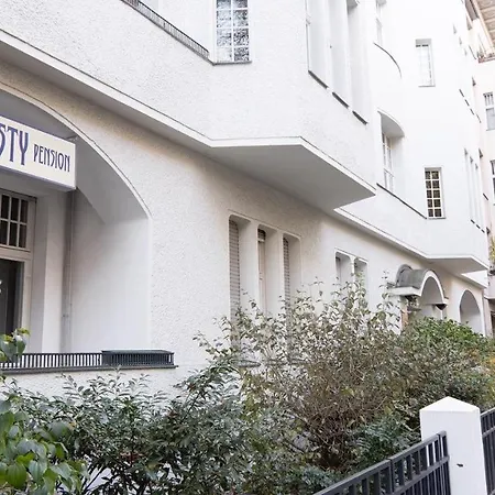 Pension Majesty-3