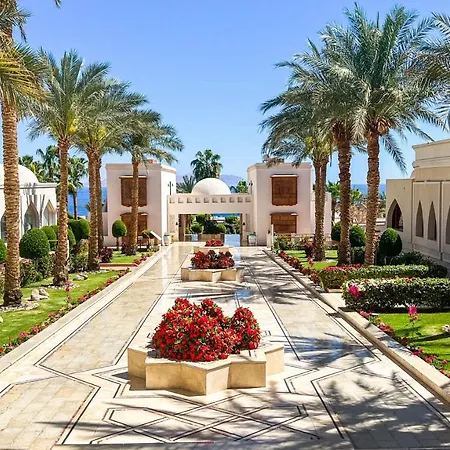 Club Reef Resort & Spa-3