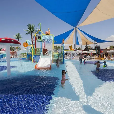 Hotel Dream World Aqua-3
