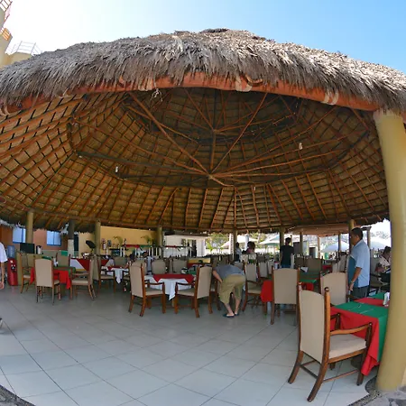 Hotel Marina Puerto Dorado-3