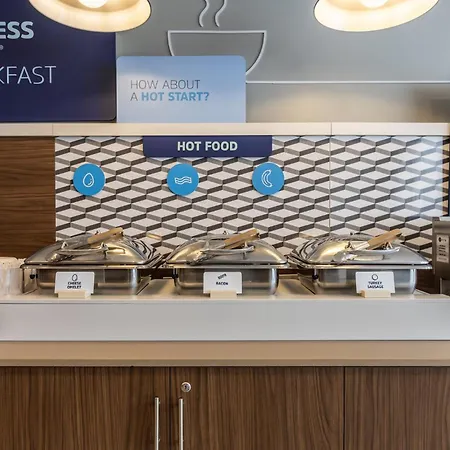 Holiday Inn Express Toronto-North York By Ihg-2