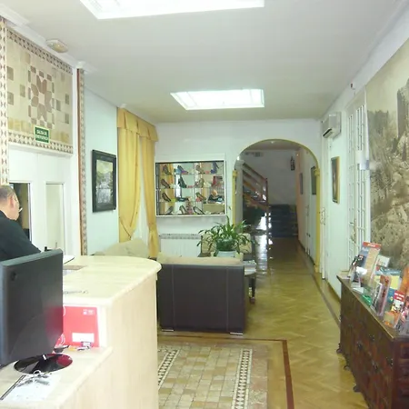 Hostal Triana-3