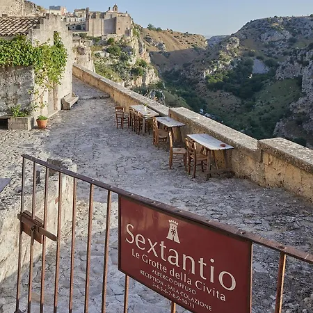 Sextantio Le Grotte Della Civita-3