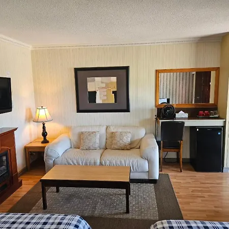 Schooner Motel-2