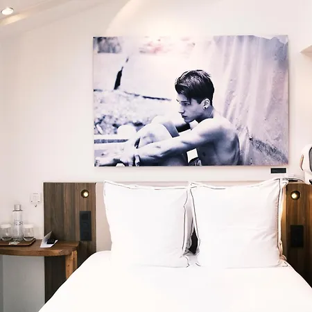 Hotel Jules & Jim-3