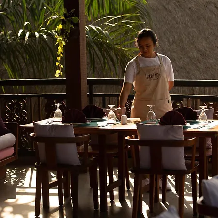 Honai Resort-3