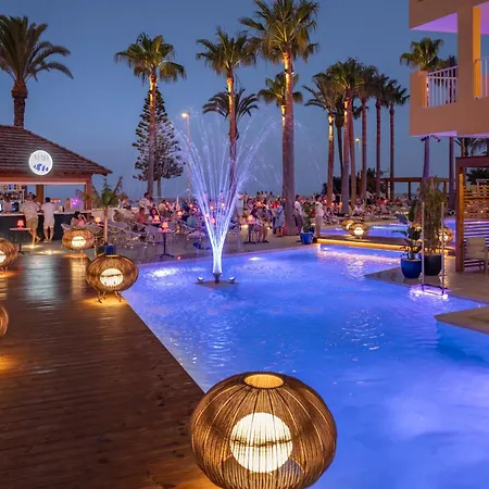 Mediterraneo Bay Hotel & Resort-2