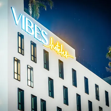 Hotel Málaga Vibes-2