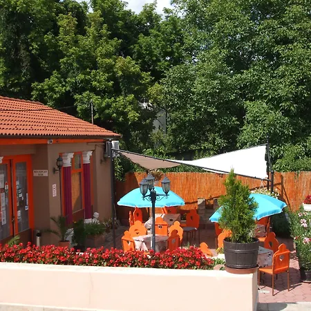 Attila Hotel Budapest-3