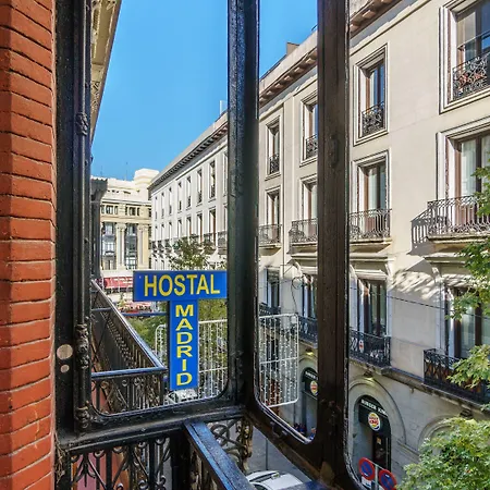Hostal Madrid-3