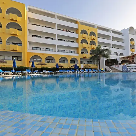 Aparthotel Paladim & Alagoamar-3