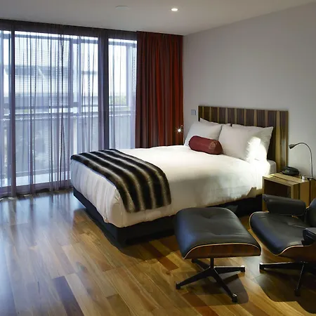 Salamanca Wharf Hotel-3