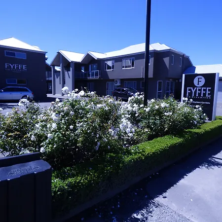 Fyffe On Riccarton-3