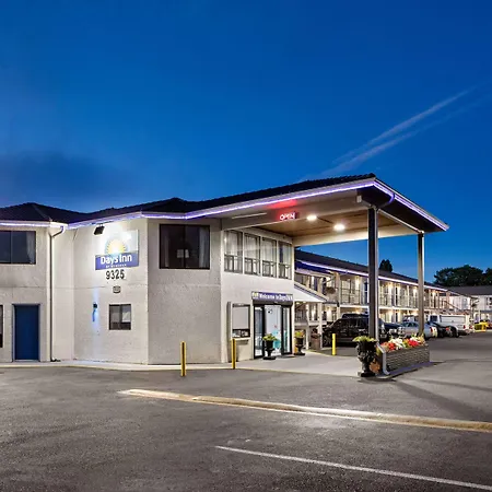 Days Inn By Wyndham Lakewood South Tacoma-3