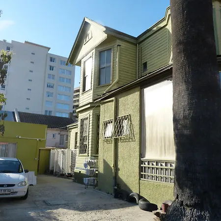 Hostal Residencia Blest Gana-3