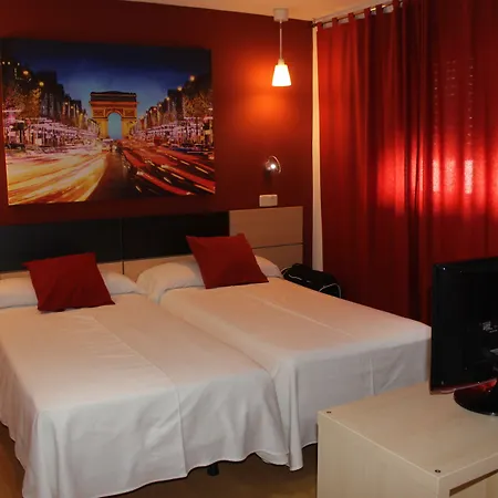 Hostal Falfes-3