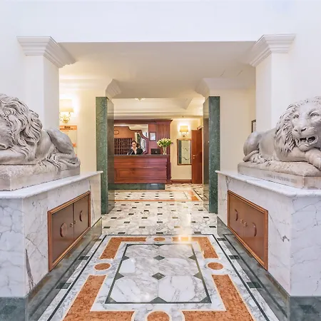 Raeli Hotel Regio-3