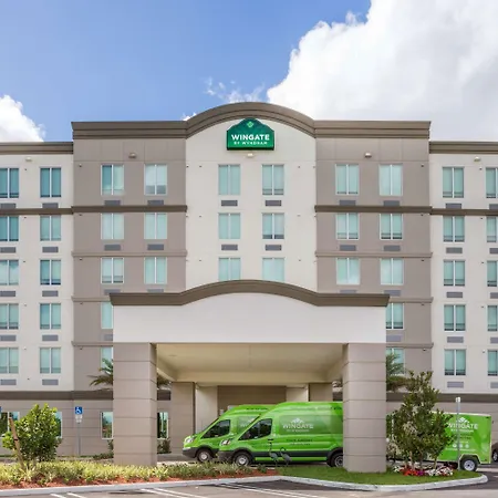 Wingate By Wyndham Miami Airport-2