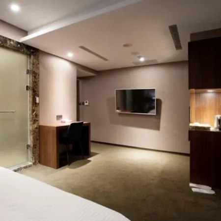 Noble Hotel-3