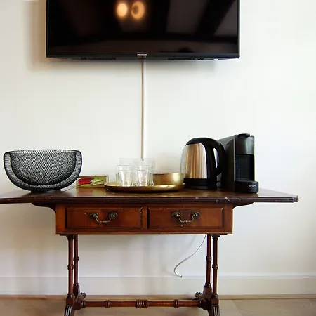 1637: Historic Canal View Suites-2