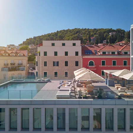 Hotel Ambasador-3
