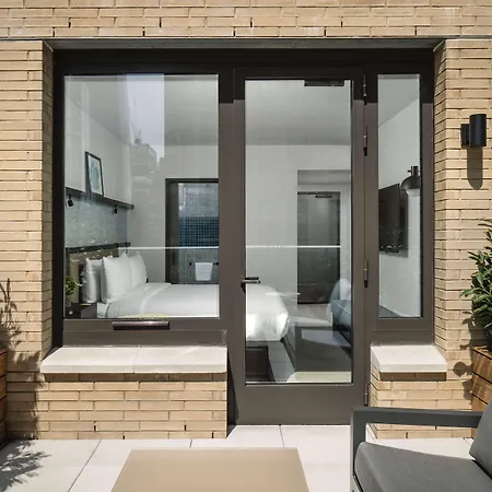 Arlo Midtown-3