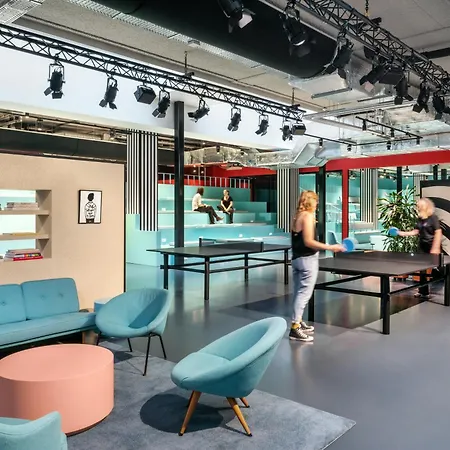 The Social Hub Amsterdam City Extended Stay-3