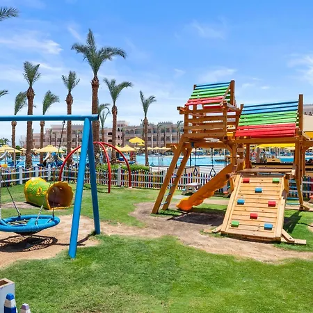 Pickalbatros Palace - Aqua Park Hurghada-3