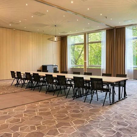 Leonardo Royal Hotel Koeln - Am Stadtwald-2