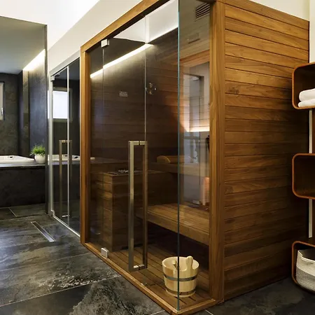Best Western Plus Royal Superga Hotel-3