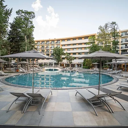 Hvd Club Bor Ultra All Inclusive - Private Beach & Free Parking-3