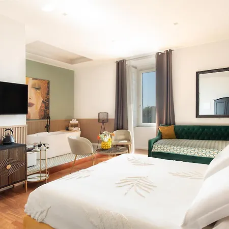 Mareluna Rooms-2