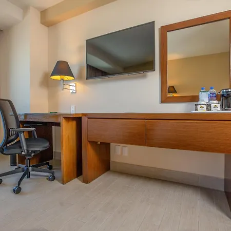 Holiday Inn Puebla La Noria, an IHG Hotel-3