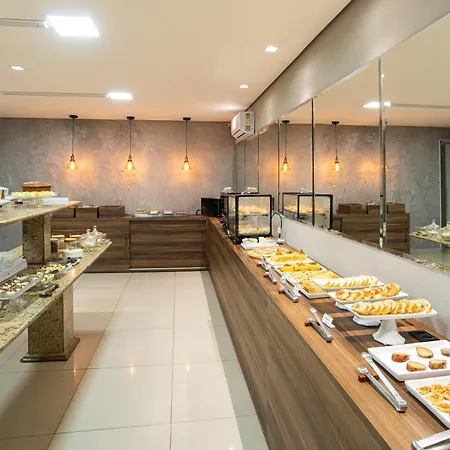 Wr Confort Hotel Campo Grande-3