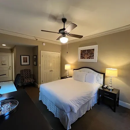 Kensington Park Hotel-3