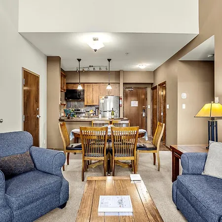 Glacier & Mountaineer Lodge-3