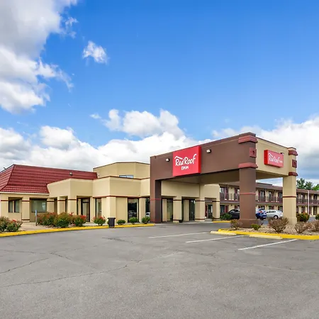 Red Roof Inn Staunton-2