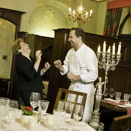 Hotel Weisses Kreuz-3