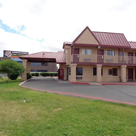 Knights Inn Phoenix At N Black Canyon Hwy-3