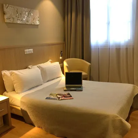 Hotel Ambassador, Completely Renovated-2