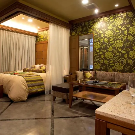 Hotel And Spa Lotus Modern (Adults Only)-3