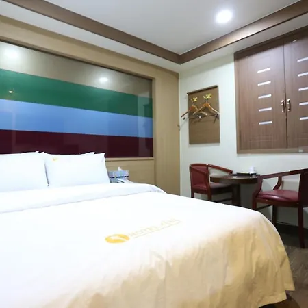City Park Hotel-3