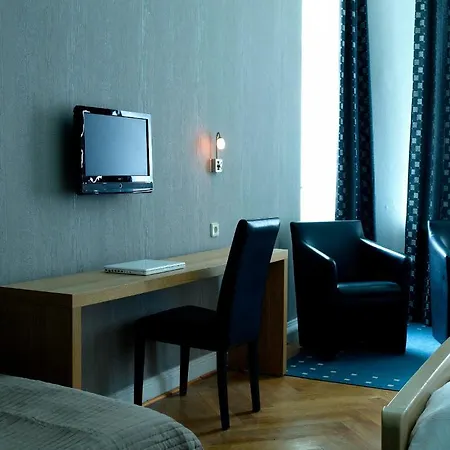 Hotel Garni Kleist am Kurfürstendamm-3