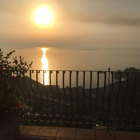 B&B La Terrazza Sul Mare Taormina-2