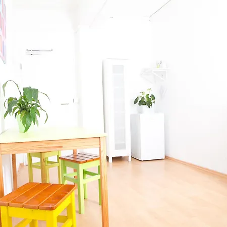 Pm-Rooms-3
