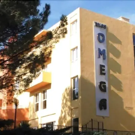 Hotel Omega-2