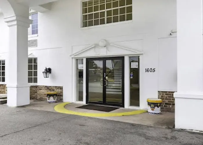 Oyo Hotel Lafayette La I-10 & University